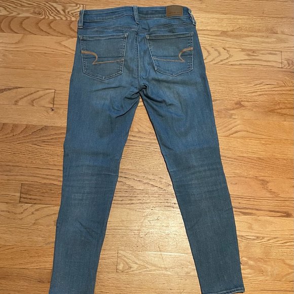 American Eagle Skinny Jean - Picture 2 of 4